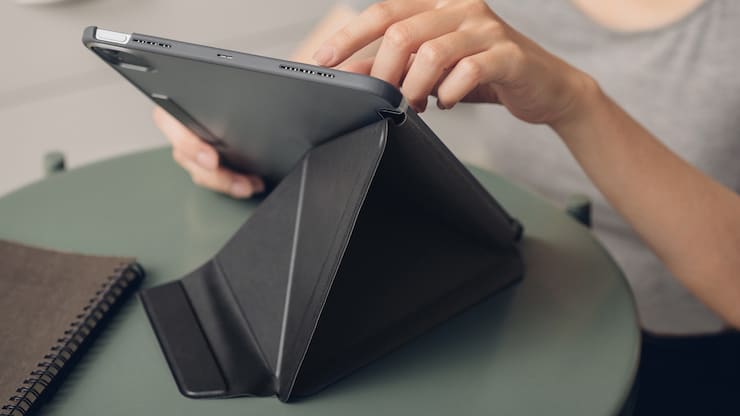Moshi VersaCover: Innovative Magnetic iPad Case with Folding Cover