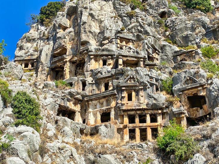 Ликийские скальные гробницы в Мире (Демре, Турция)
