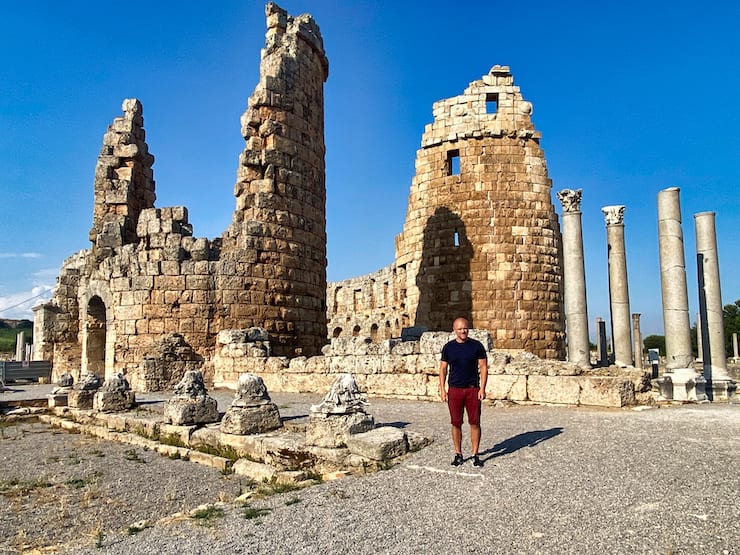Древний город Перге в Турции