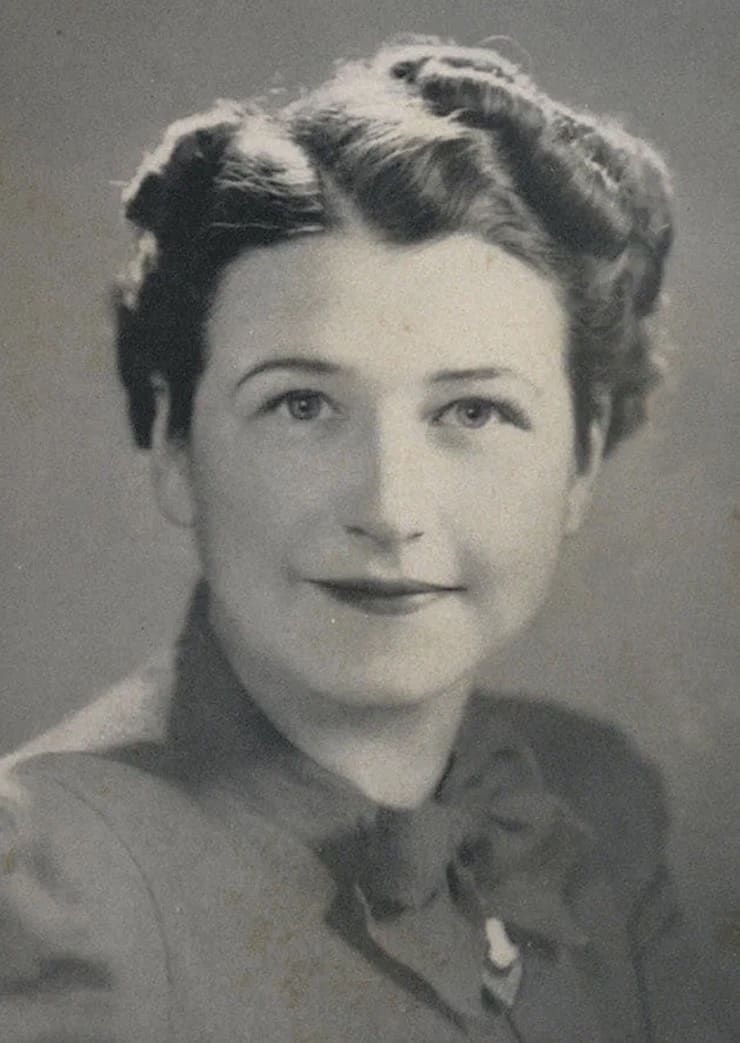 Анна Межлумова (1914 — 2007)