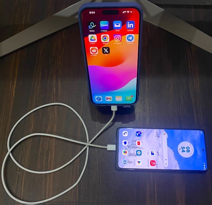 charging android phone from iphone