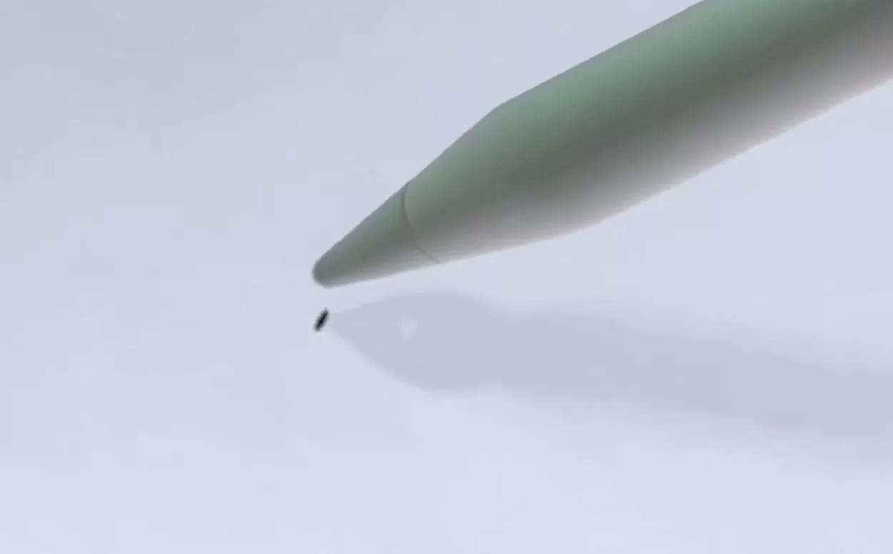 Скрытая фишка Apple Pencil Pro с тенями письменных принадлежностей
