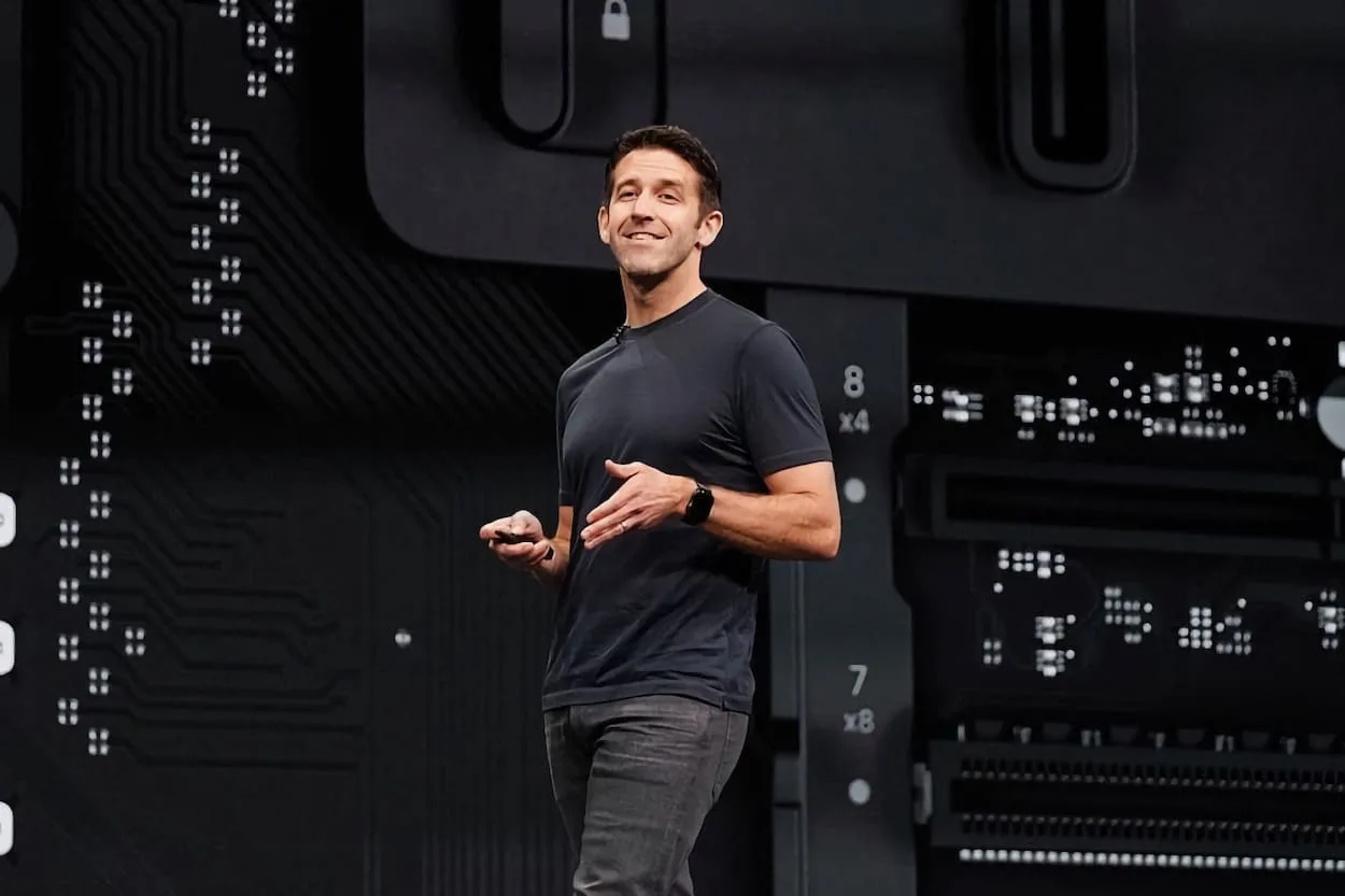 Джон Тернус