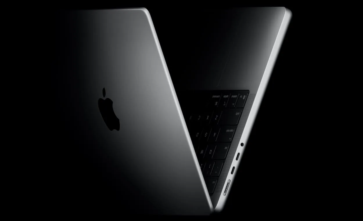 Обзор MacBook Pro M5 (2026) 14 и 16 дюймов