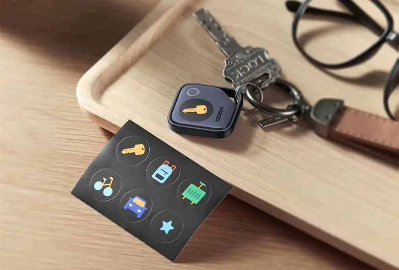 Наклейки в комплекте UGREEN FineTrack Smart Finder (модель 45297, CM816)